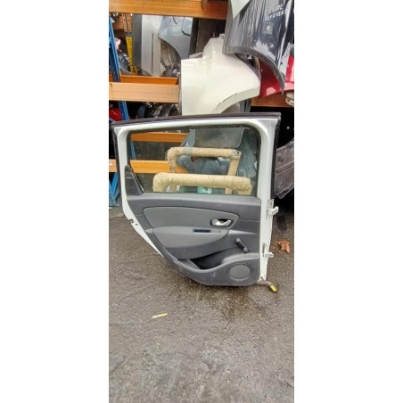Porte arriere gauche RENAULT SCENIC 3 Photo n°1