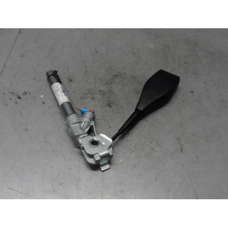 Attache ceinture avant droit NISSAN NV250