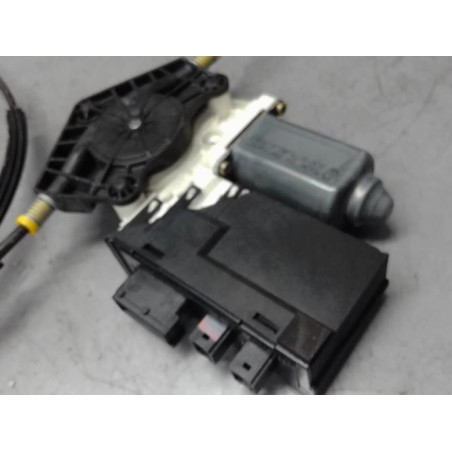 Moteur leve vitre avant droit CITROEN C8