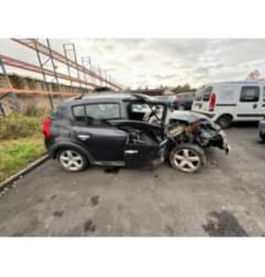 Pare choc arriere DACIA SANDERO 1 Photo n°8