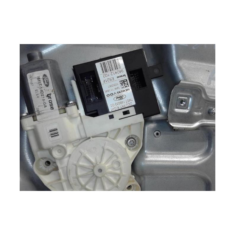 Moteur leve vitre avant droit FORD FOCUS 2