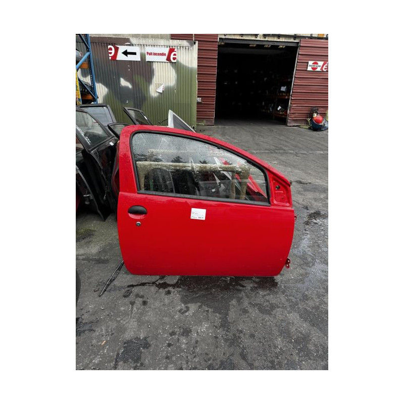 Porte avant droit TOYOTA AYGO 1