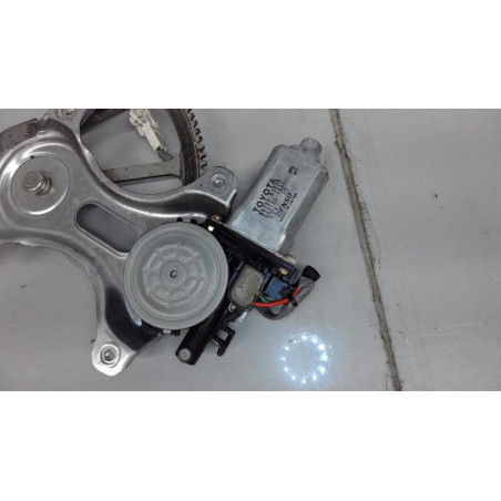 Moteur leve vitre avant droit LEXUS IS 1