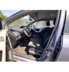 Volant TOYOTA YARIS 2 Photo n°8