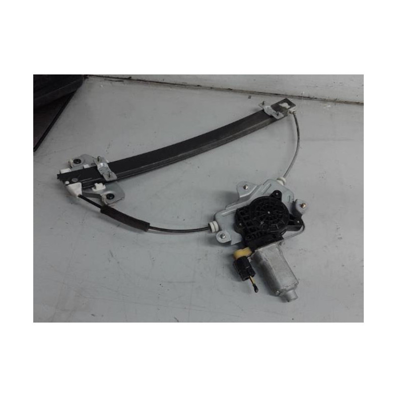 Moteur leve vitre avant droit KIA PICANTO 1