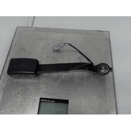 Attache ceinture avant droit RENAULT CLIO 4