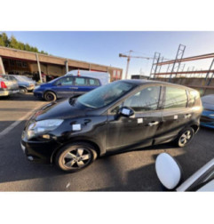 Feu arriere secondaire gauche (feux) RENAULT SCENIC 3 Photo n°11