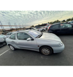 Feu arriere principal droit (feux) RENAULT MEGANE 1 Photo n°16