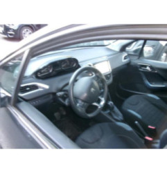 Vitre arriere gauche PEUGEOT 208 1 Photo n°5