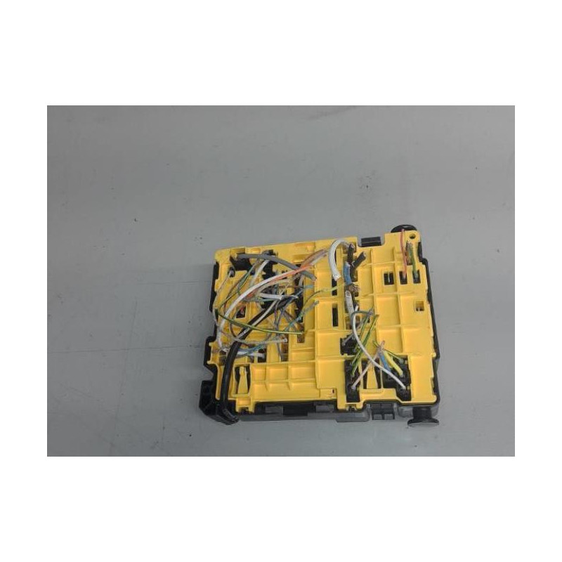 Boitier servitude moteur (BSM) PEUGEOT 208 1