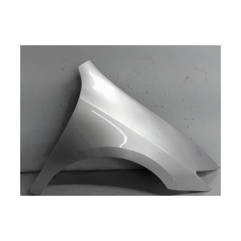 Aile avant droit RENAULT LAGUNA 3