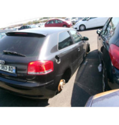 Porte avant droit AUDI A3 2 Photo n°8