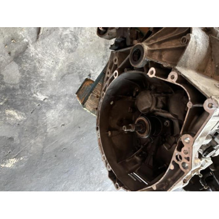 Boite de vitesses PEUGEOT 208 1 Photo n°1