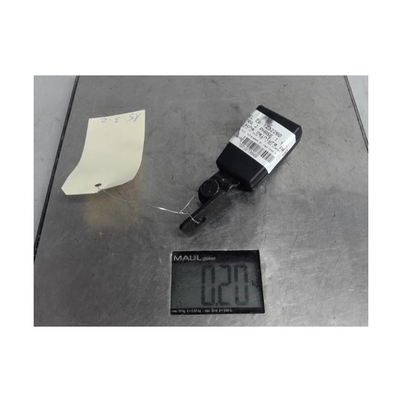 Attache ceinture arriere droit OPEL ASTRA J