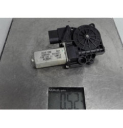 Moteur leve vitre arriere droit BMW SERIE 1 E87 Photo n°3