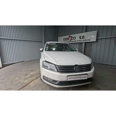 Compteur VOLKSWAGEN PASSAT 6 Photo n°1