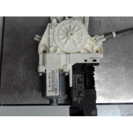Moteur leve vitre avant droit PEUGEOT 407