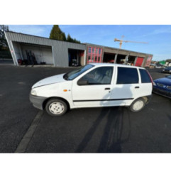 Optique avant secondaire gauche (feux)(clignotant) FIAT PUNTO 1 Photo n°13