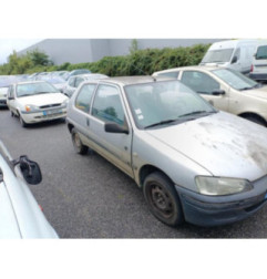 Feu arriere principal gauche (feux) PEUGEOT 106 Photo n°7