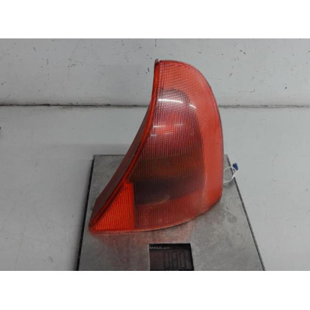 Feu arriere principal droit (feux) RENAULT CLIO 2 Photo n°1