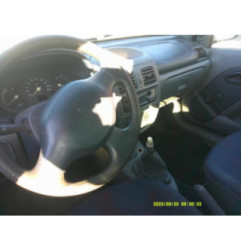 Feu arriere principal droit (feux) RENAULT CLIO 2 Photo n°7