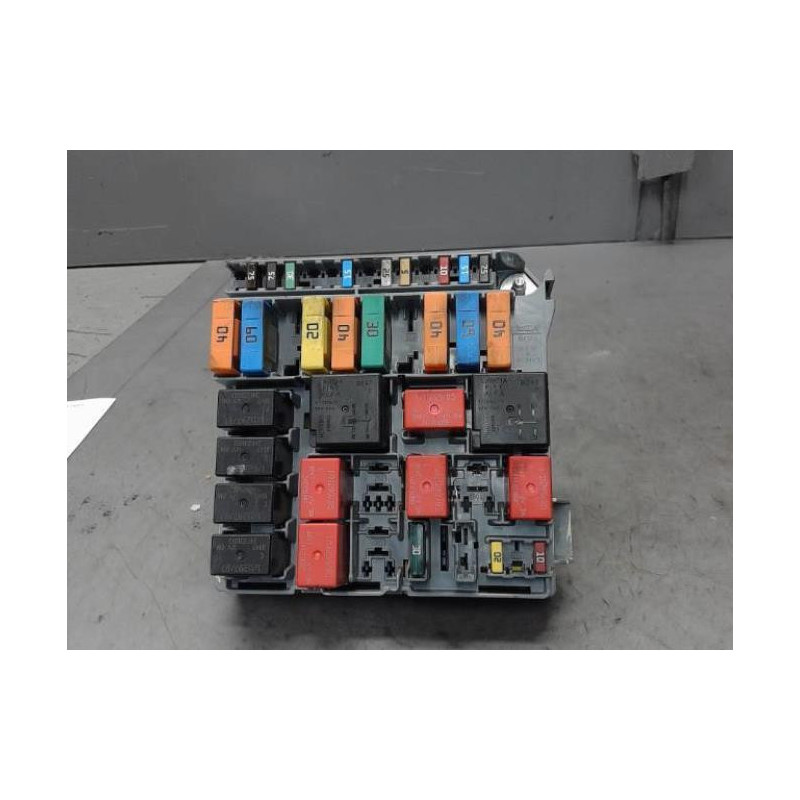 Boitier servitude moteur (BSM) FIAT FIORINO 3