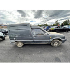 Optique avant secondaire gauche (feux)(clignotant) RENAULT EXPRESS Photo n°15