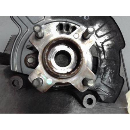 Moyeu avant gauche SUZUKI SWIFT 5