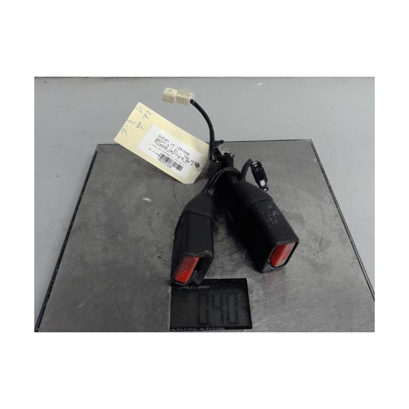 Attache ceinture arriere droit SUZUKI SWIFT 5