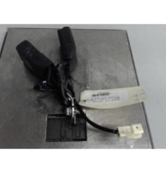 Attache ceinture arriere droit SUZUKI SWIFT 5