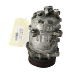 Compresseur clim VOLKSWAGEN GOLF 4 Photo n°4