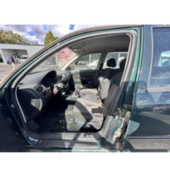 Compresseur clim VOLKSWAGEN GOLF 4 Photo n°12