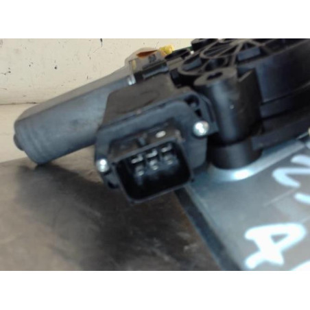 Moteur leve vitre avant droit OPEL CORSA D Photo n°1