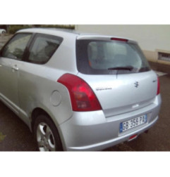 Compresseur clim SUZUKI SWIFT 3 Photo n°9