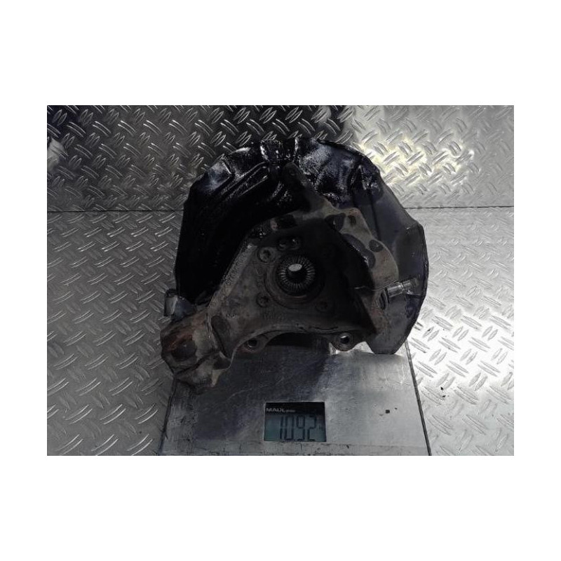 Moyeu avant droit BMW X1 E84