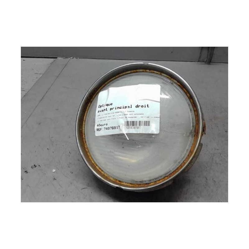Optique avant principal droit (feux)(phare) LADA NIVA