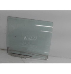 Vitre arriere droit SUZUKI SWIFT 3 Photo n°1