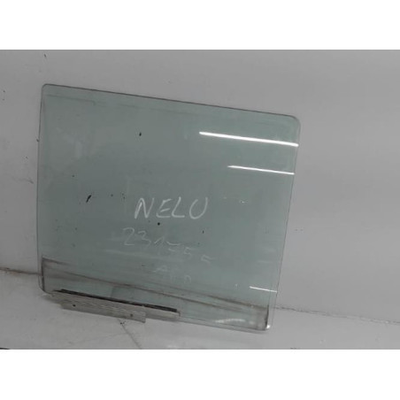 Vitre arriere droit SUZUKI SWIFT 3 Photo n°1