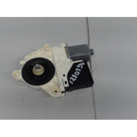 Moteur leve vitre arriere droit RENAULT MEGANE 3