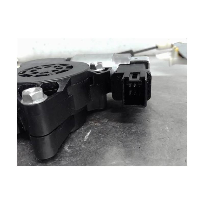 Moteur leve vitre avant droit MAZDA 5 1