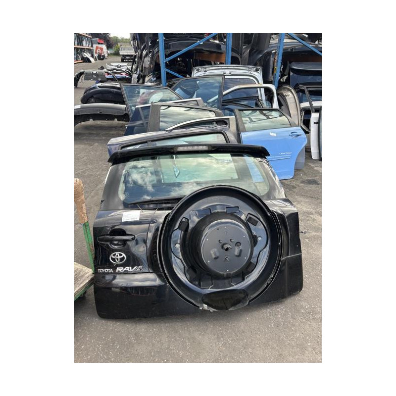 Malle/Hayon arriere TOYOTA RAV4 3