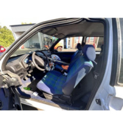 Feu arriere principal droit (feux) PEUGEOT 106 Photo n°13