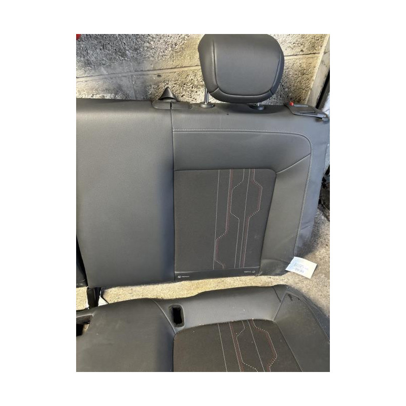 Banquette arriere OPEL CORSA D