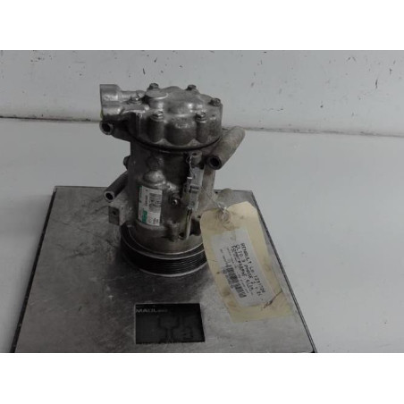 Compresseur clim RENAULT CLIO 3 Photo n°1