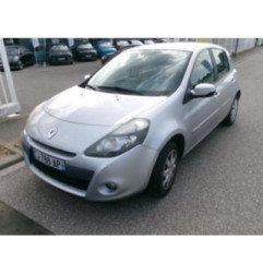 Compresseur clim RENAULT CLIO 3 Photo n°18