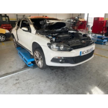 Verin de coffre VOLKSWAGEN SCIROCCO 3 Photo n°1