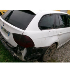 Cache moteur  BMW SERIE 3 E91 Photo n°17