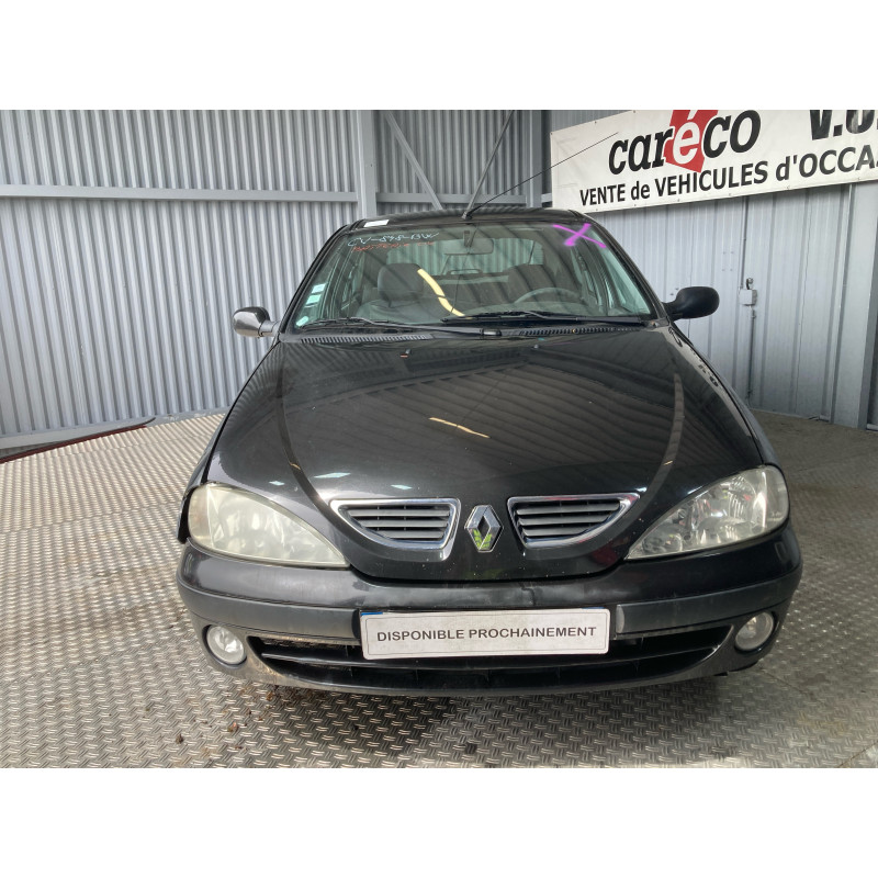 Capot RENAULT MEGANE 1