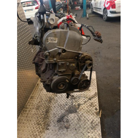 Moteur RENAULT CLIO 3 Photo n°1
