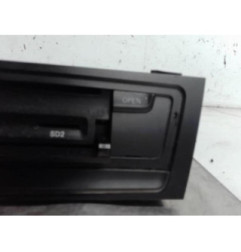 Autoradio d'origine AUDI A4 3 Photo n°1